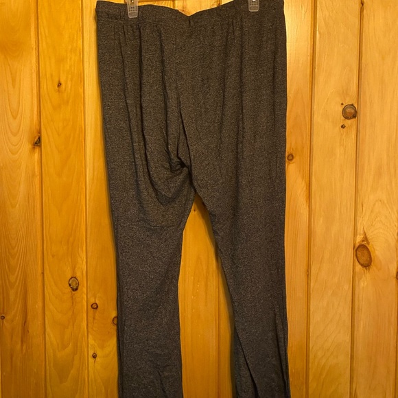 NHL Ottawa Senators Women’s Gray Pajama Pants - Picture 6 of 8